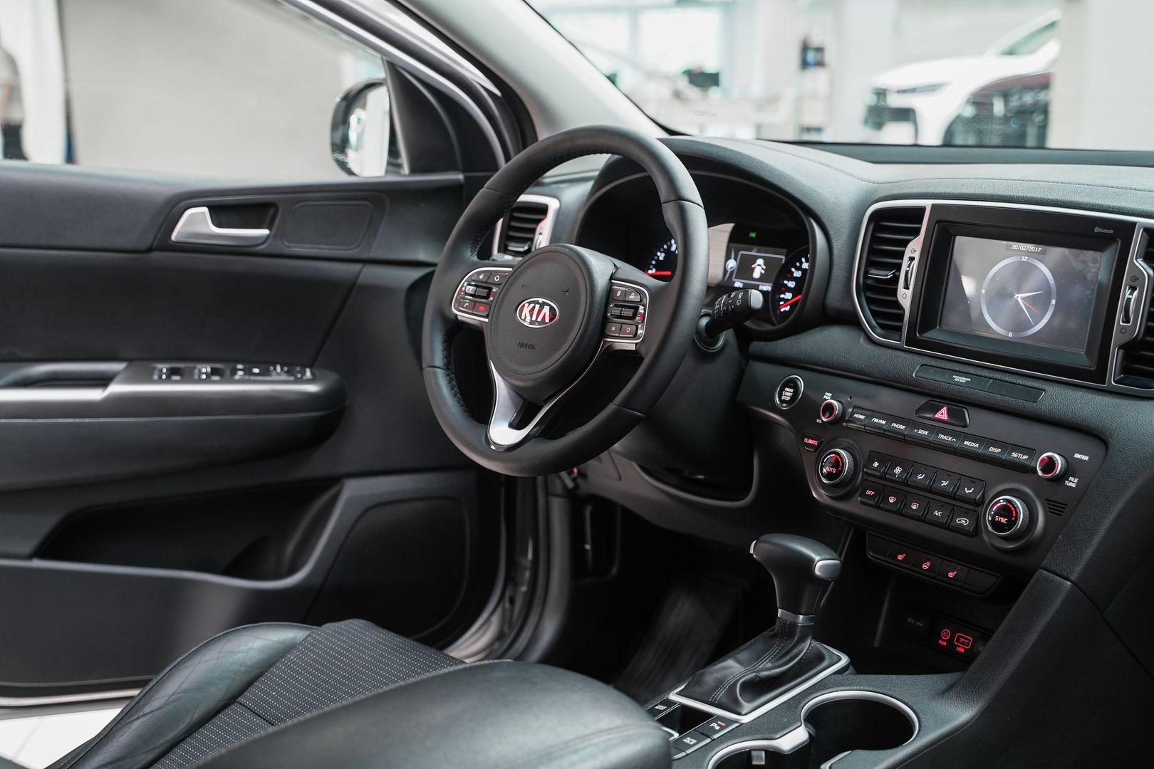 Kia Sportage 2018, серебряный, ДЦ Орехово