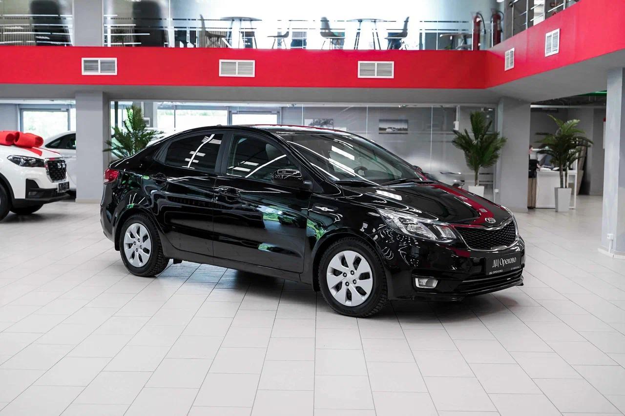 Kia Rio 2017, черный, ДЦ Орехово