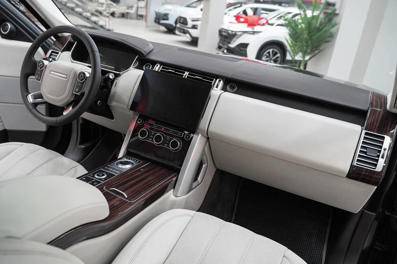 Land Rover Range Rover 2013, черный, ДЦ Орехово