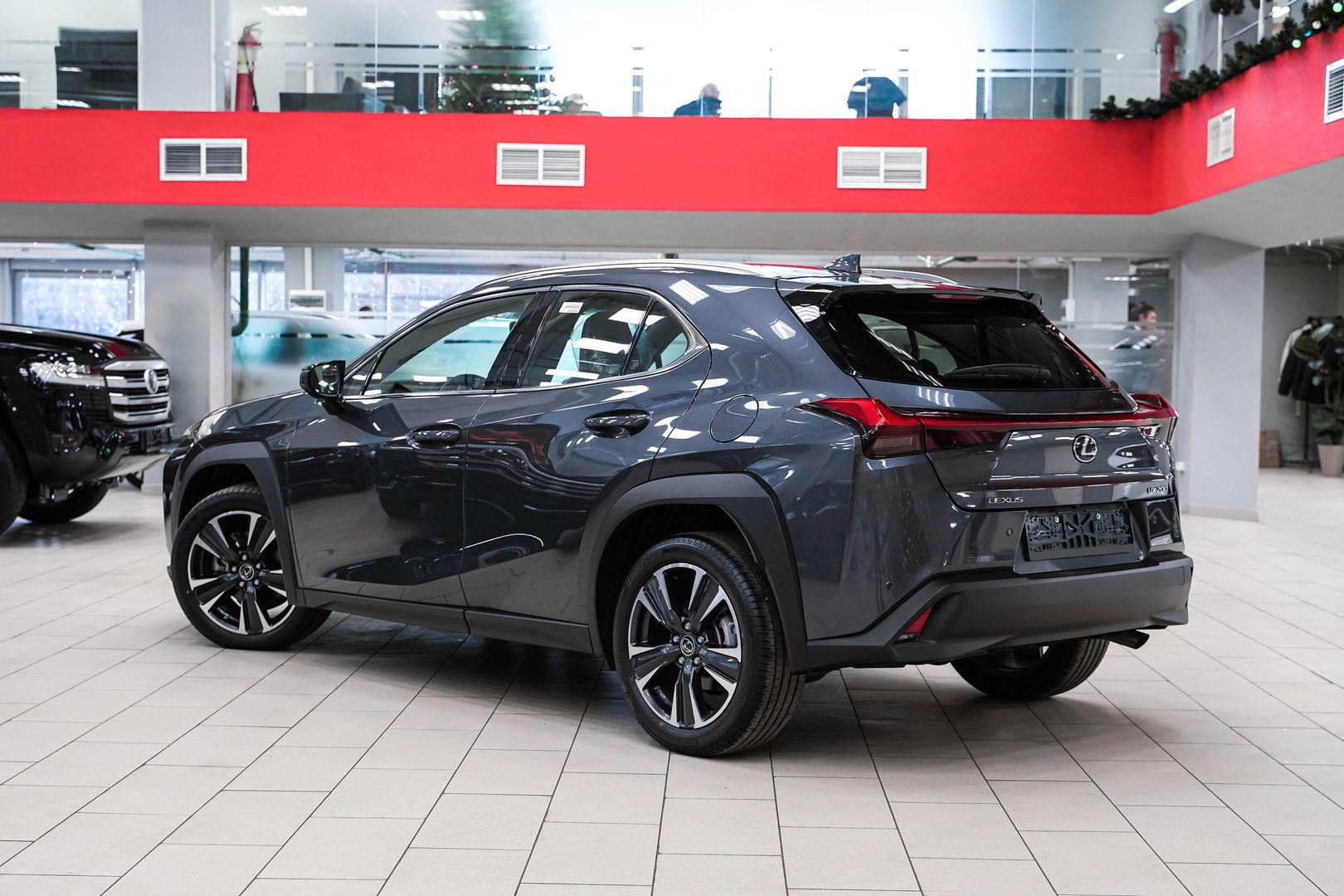 Lexus UX 2022, серый, ДЦ Орехово