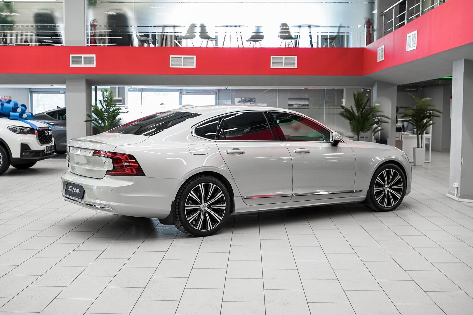 Volvo S90 2020, серый, ДЦ Орехово