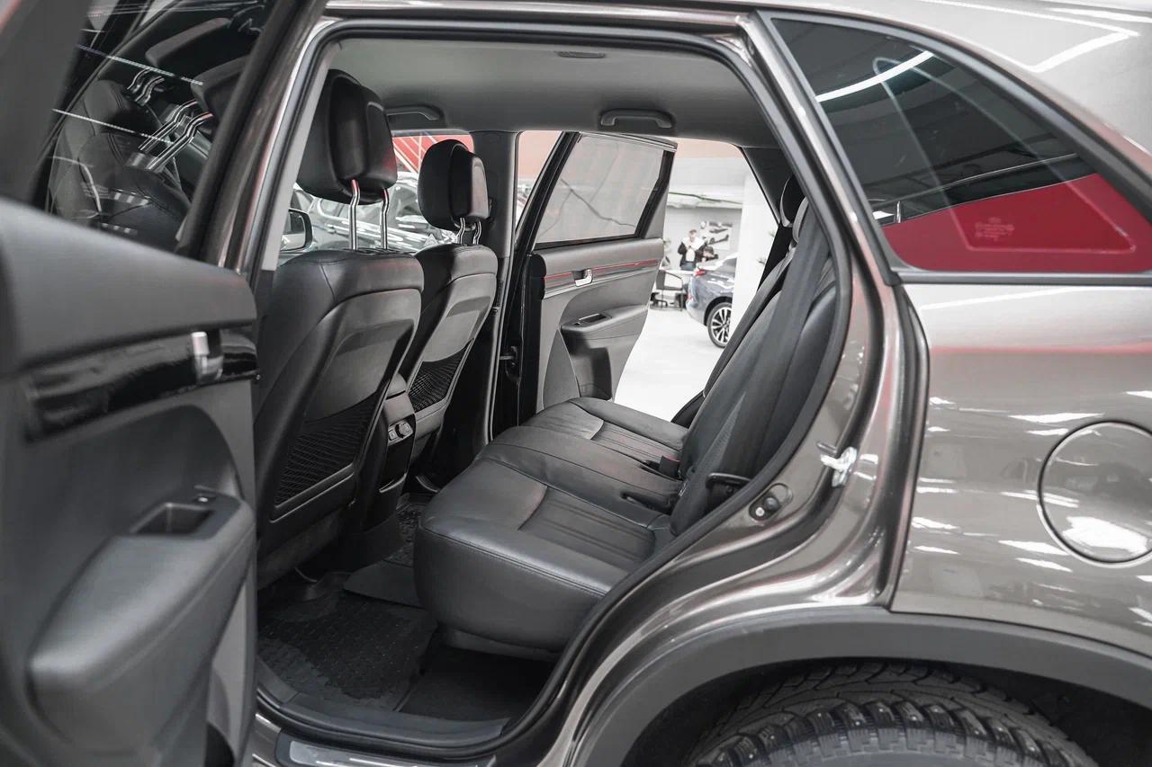 Kia Sorento 2013, бежевый, ДЦ Орехово