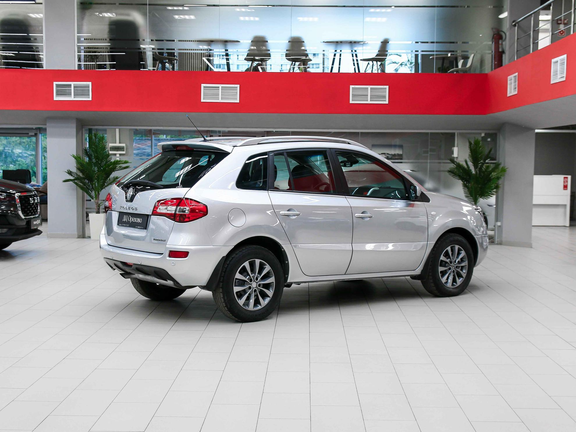 Renault Koleos 2010, серый, ДЦ Орехово