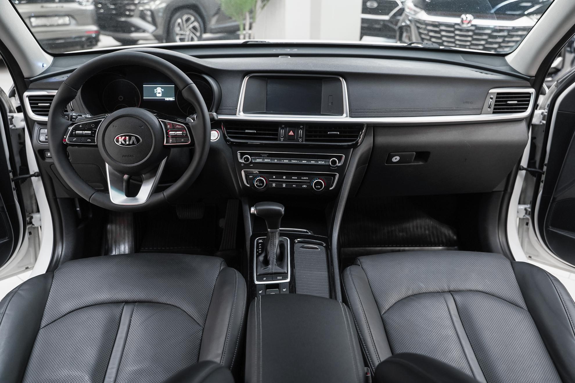Kia Optima 2018, белый, ДЦ Орехово