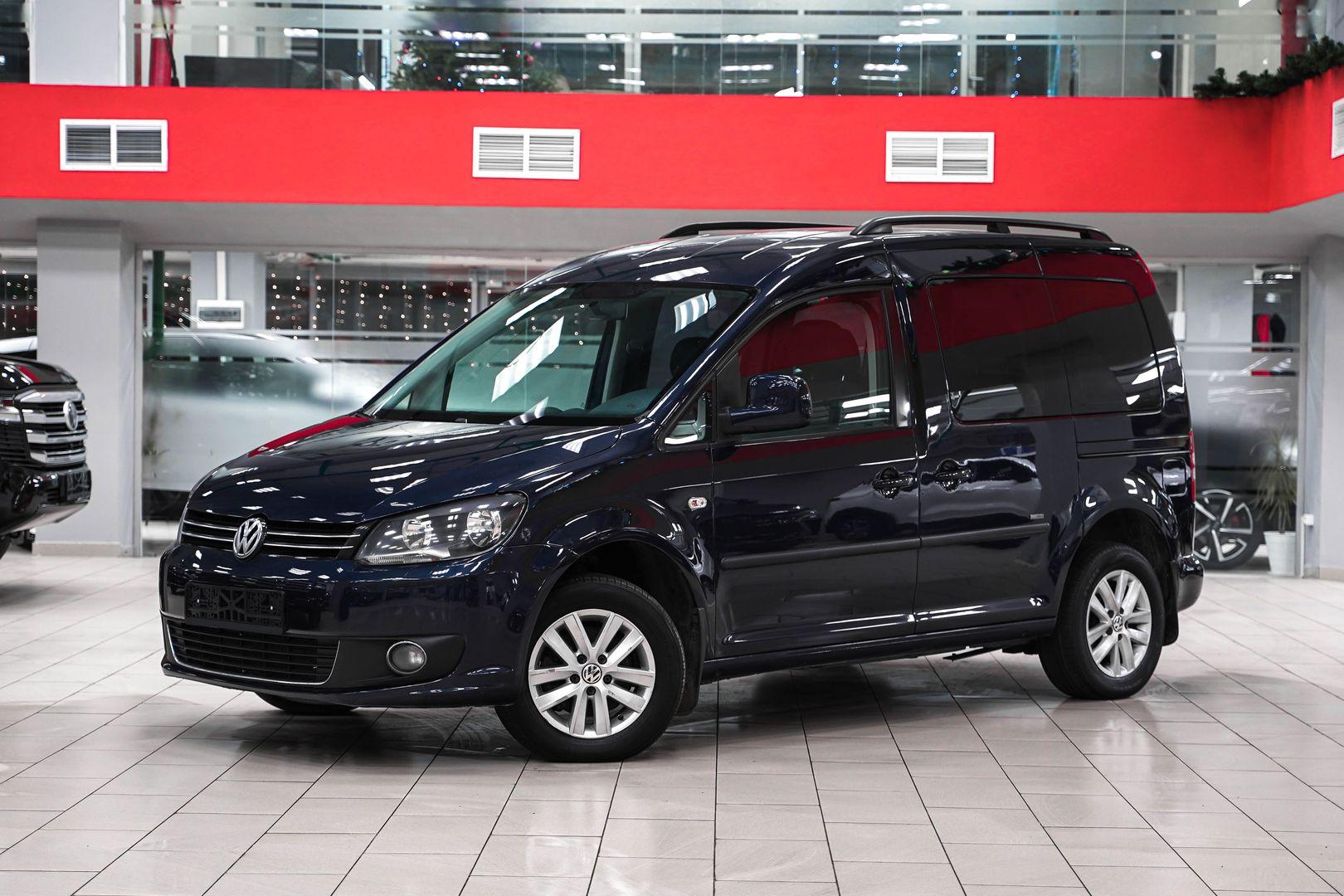 Volkswagen Caddy 2013, синий, ДЦ Орехово