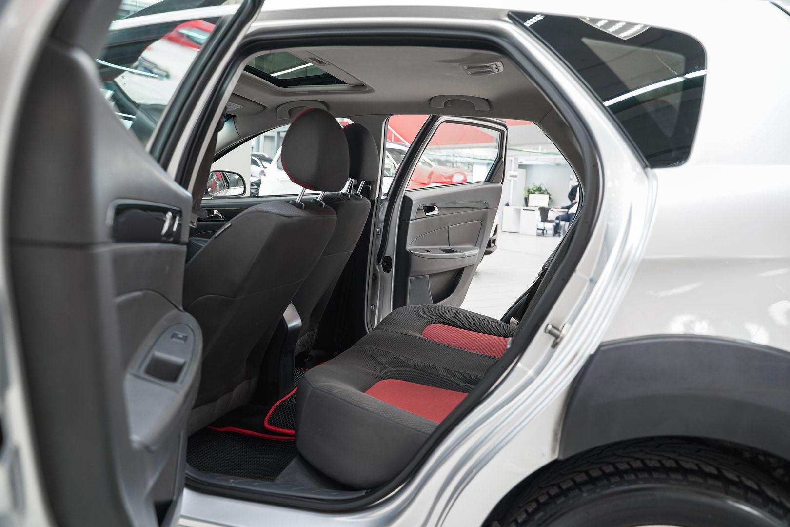 Dongfeng H30 Cross 2014, серебряный, ДЦ Орехово