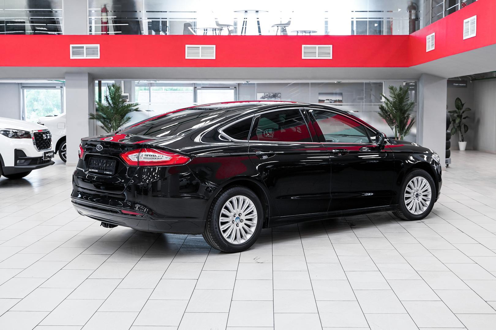 Ford Mondeo 2015, черный, ДЦ Орехово