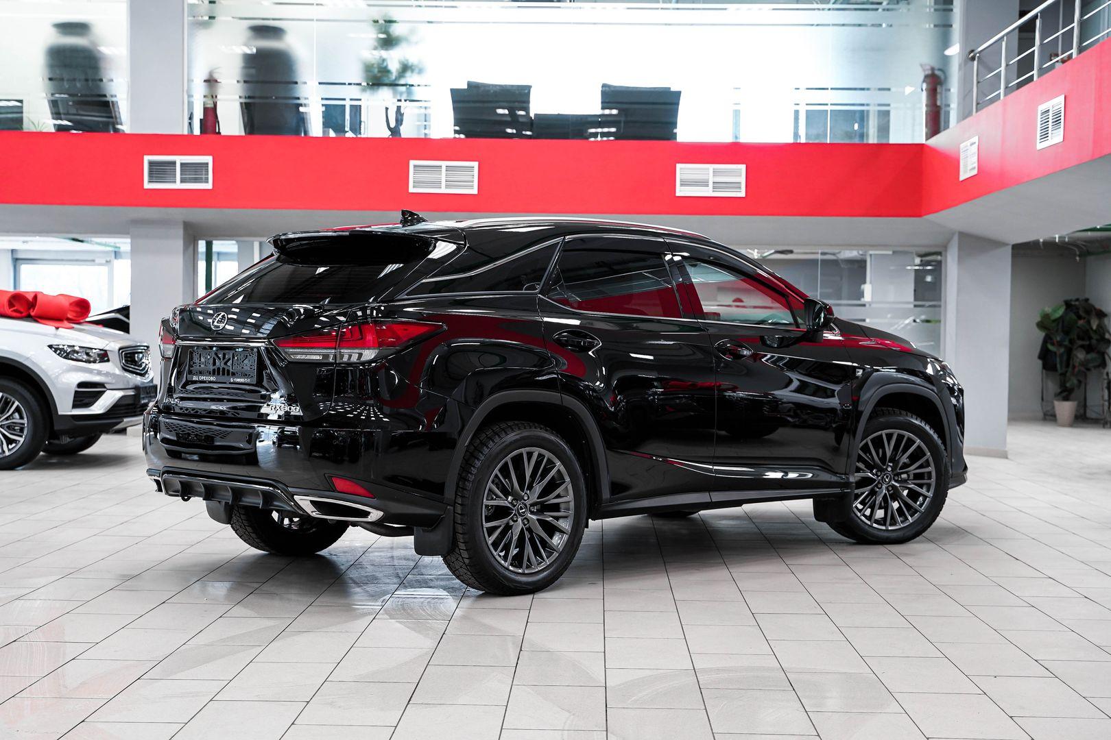 Lexus RX 2022, черный, ДЦ Орехово