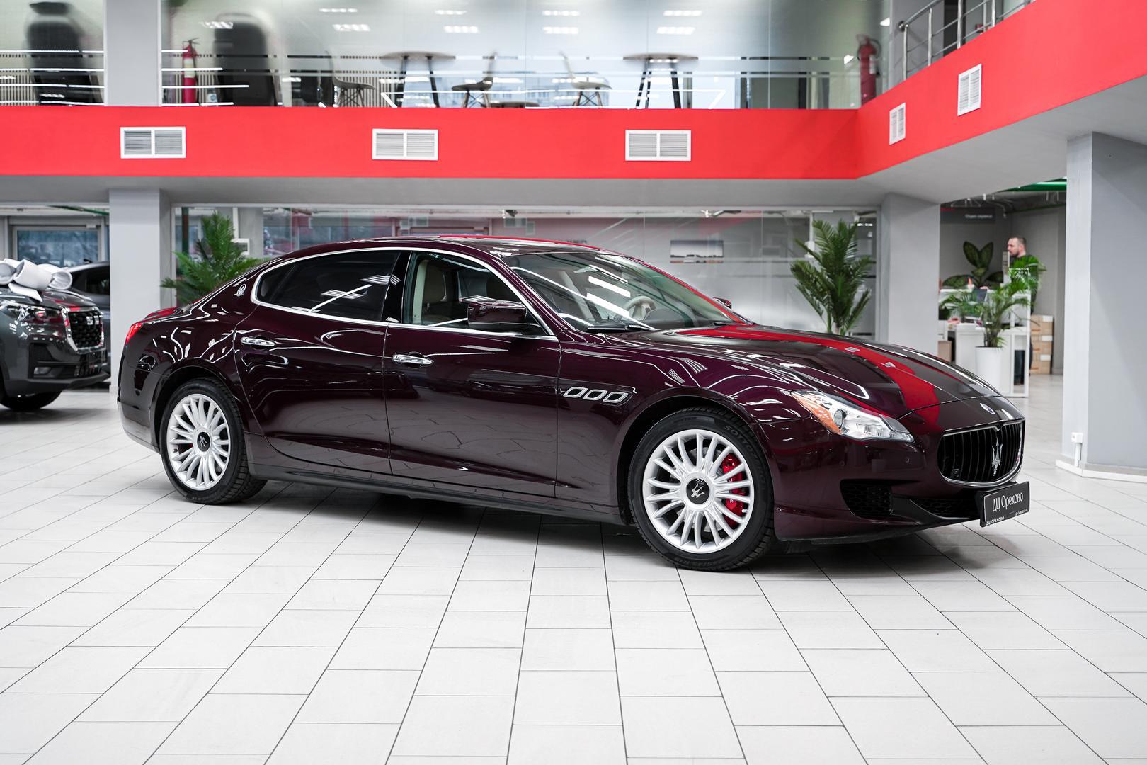 Maserati Quattroporte 2015, пурпурный, ДЦ Орехово