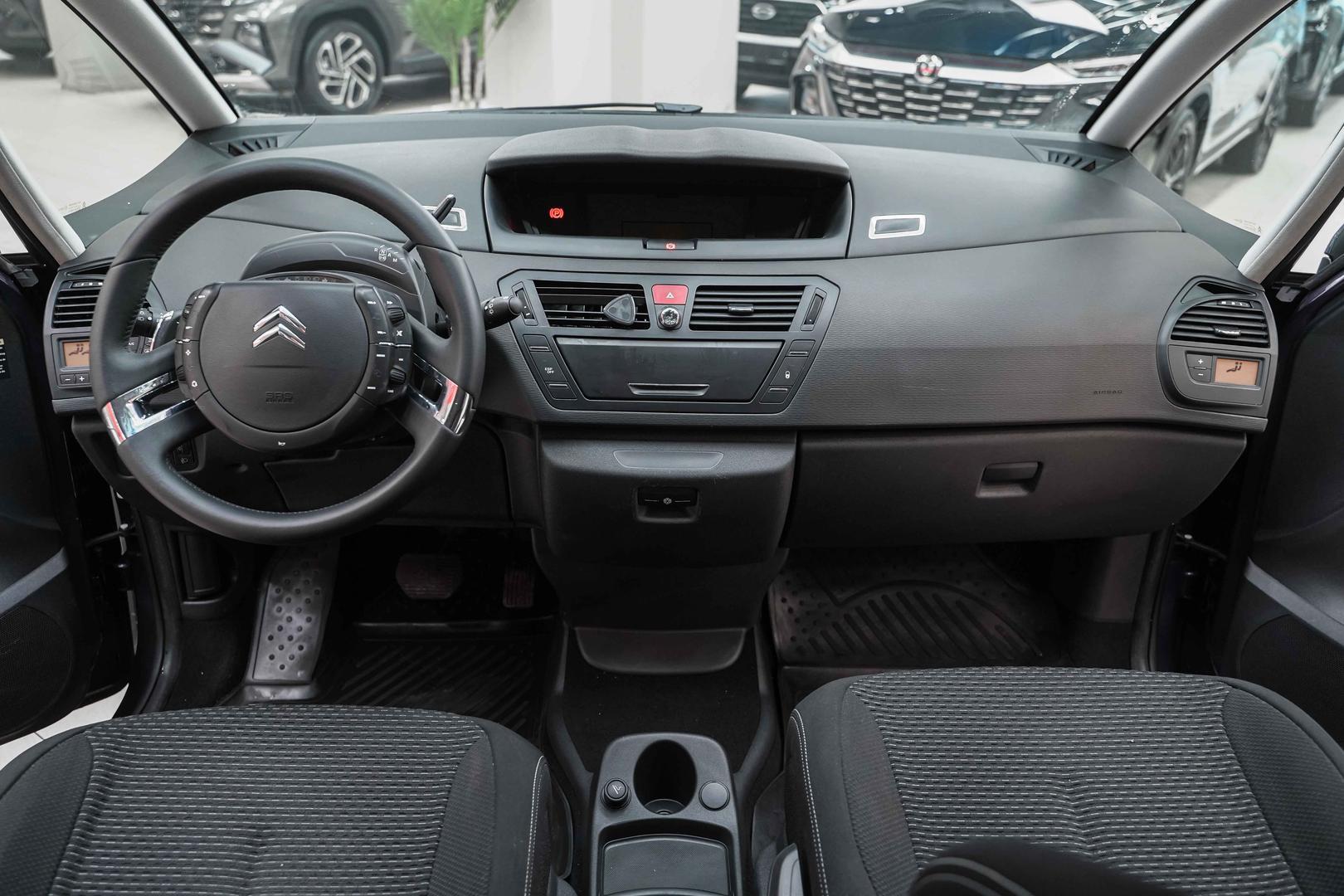 Citroen C4 Picasso 2010, фиолетовый, ДЦ Орехово