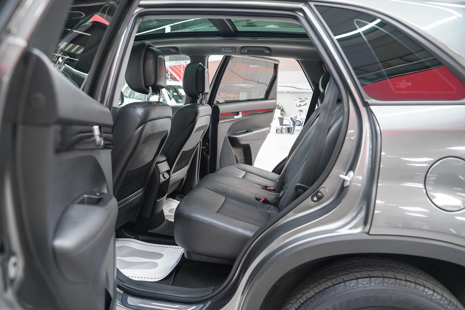 Kia Sorento 2014, серый, ДЦ Орехово