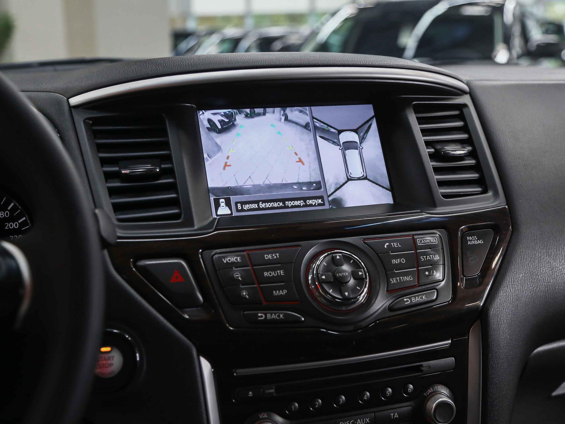Nissan Pathfinder 2014, серый, ДЦ Орехово