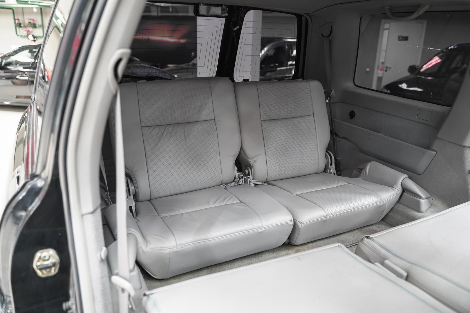 Nissan Patrol 2003, черный, ДЦ Орехово