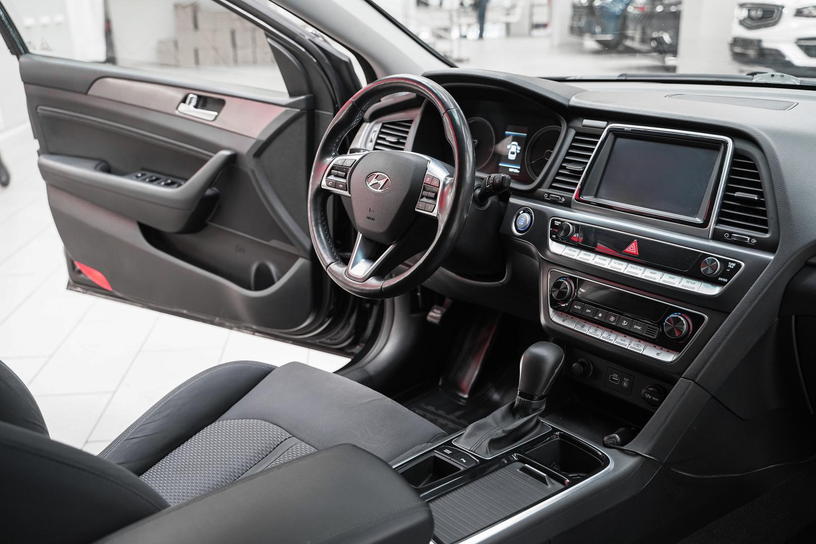 Hyundai Sonata 2017, черный, ДЦ Орехово