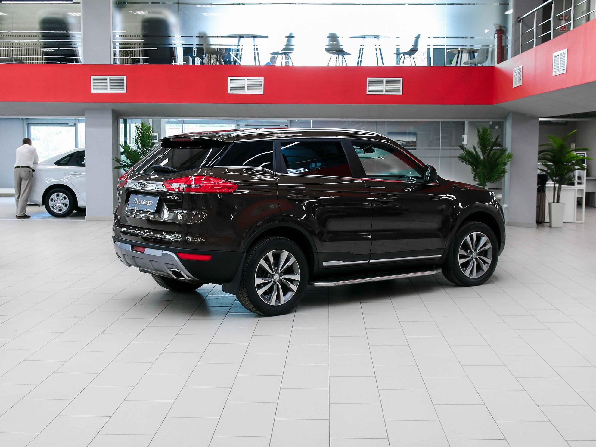 Geely Atlas 2020, коричневый, ДЦ Орехово