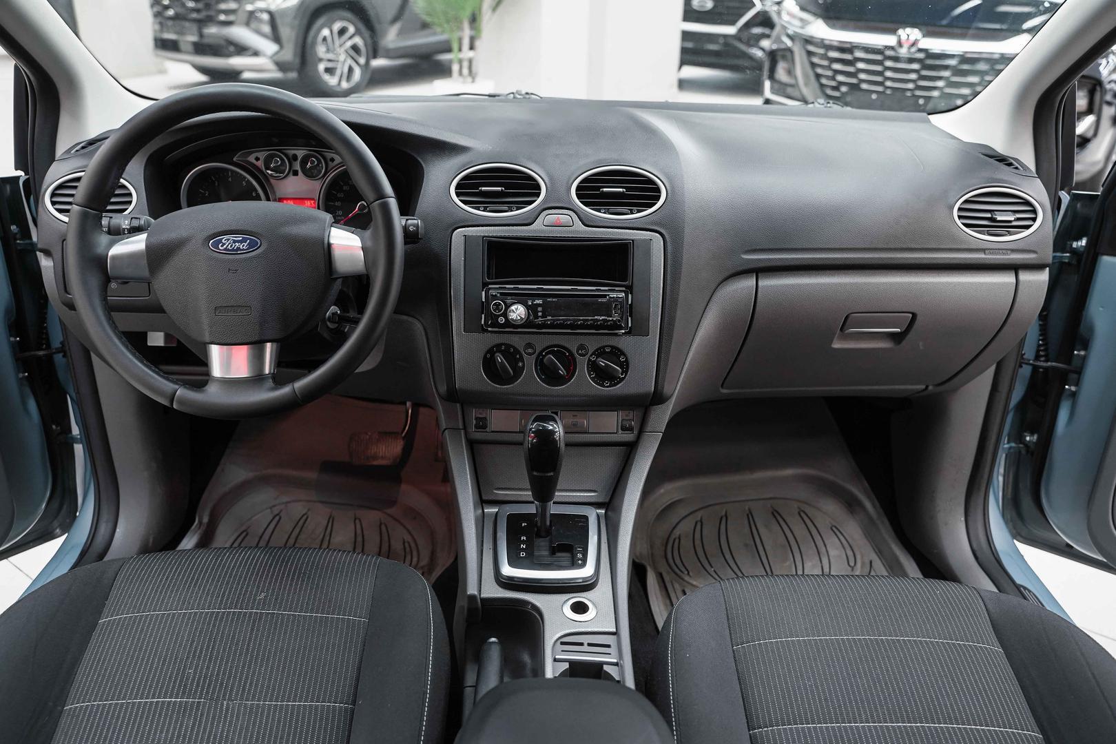 Ford Focus 2010, голубой, ДЦ Орехово