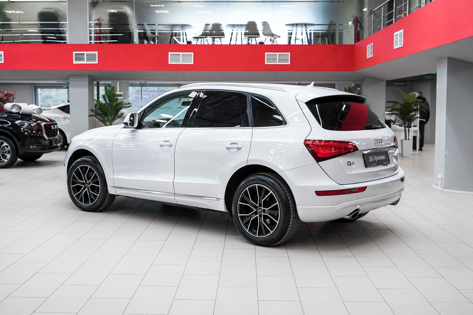 Audi Q5 2012, белый, ДЦ Орехово