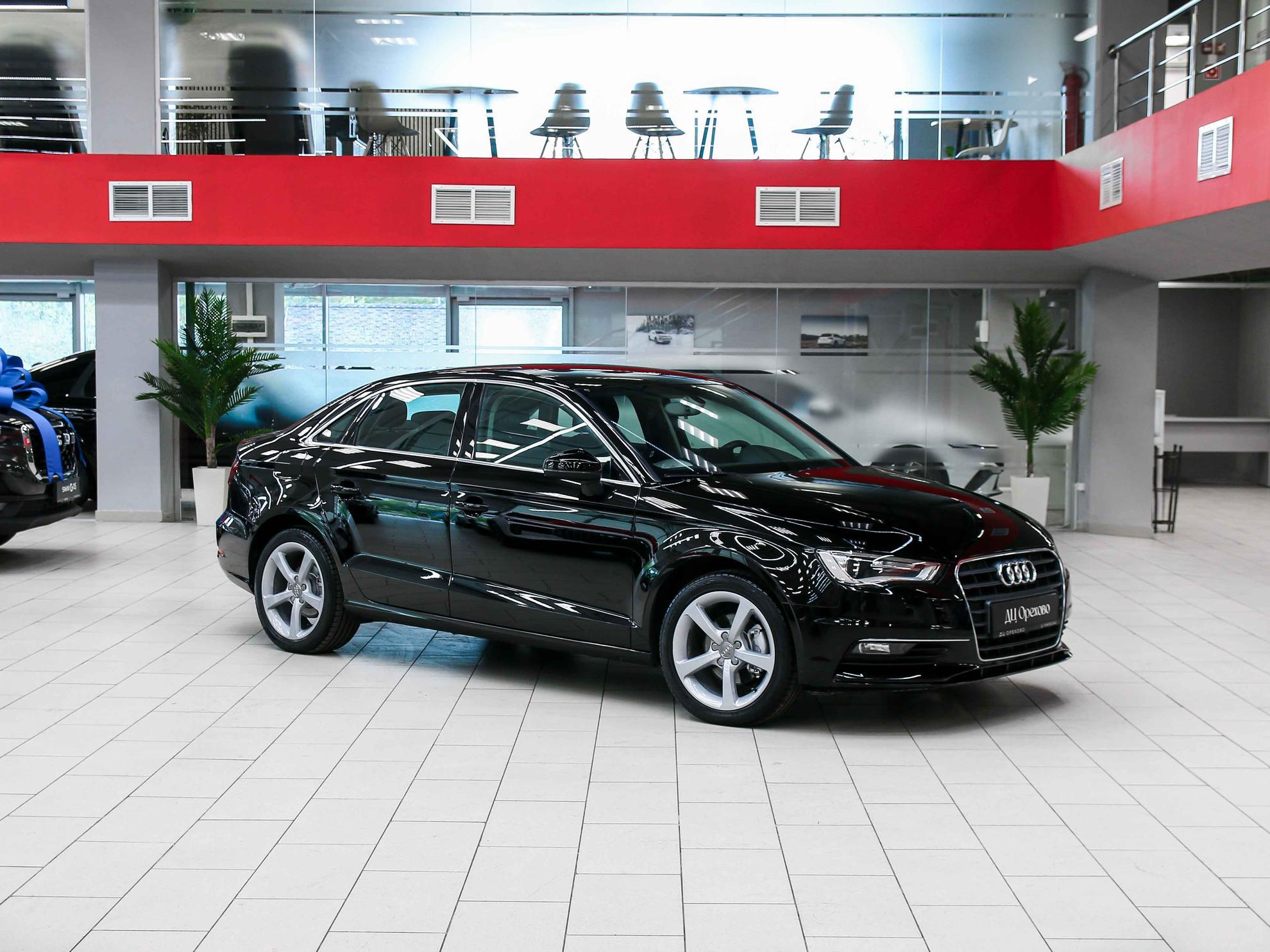 Audi A3 2013, черный, ДЦ Орехово