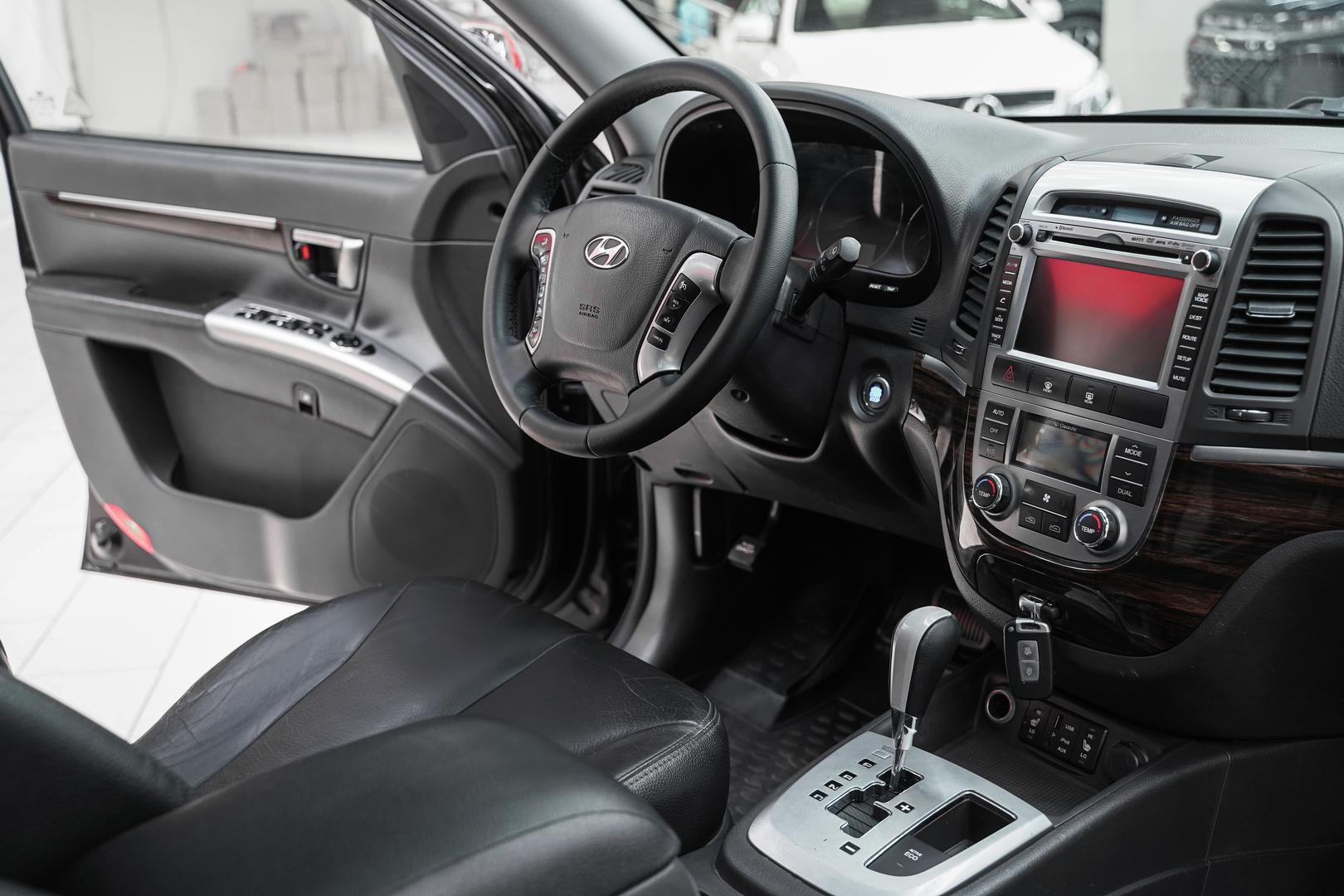 Hyundai Santa Fe 2010, черный, ДЦ Орехово