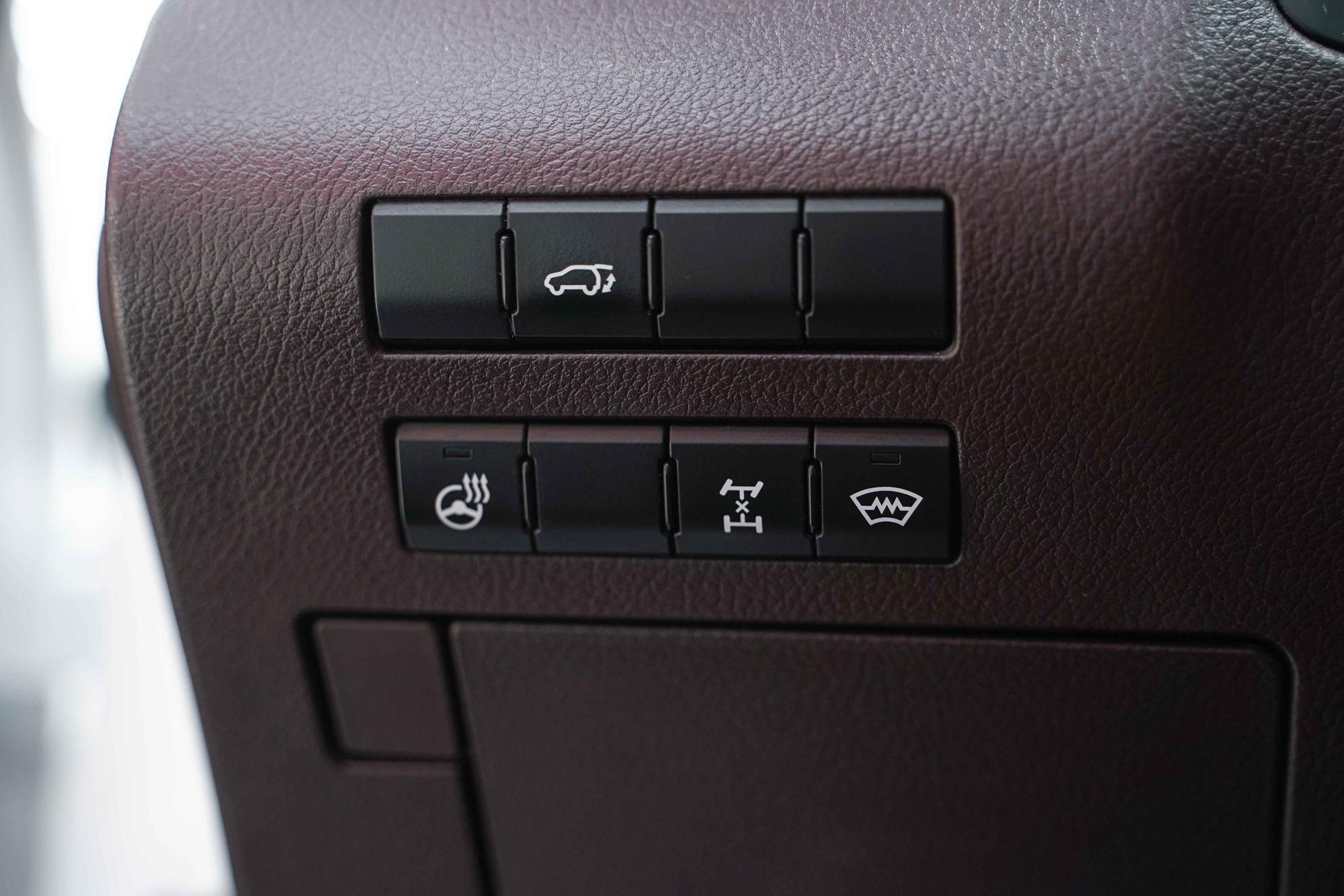 Lexus RX 2016, белый, ДЦ Орехово