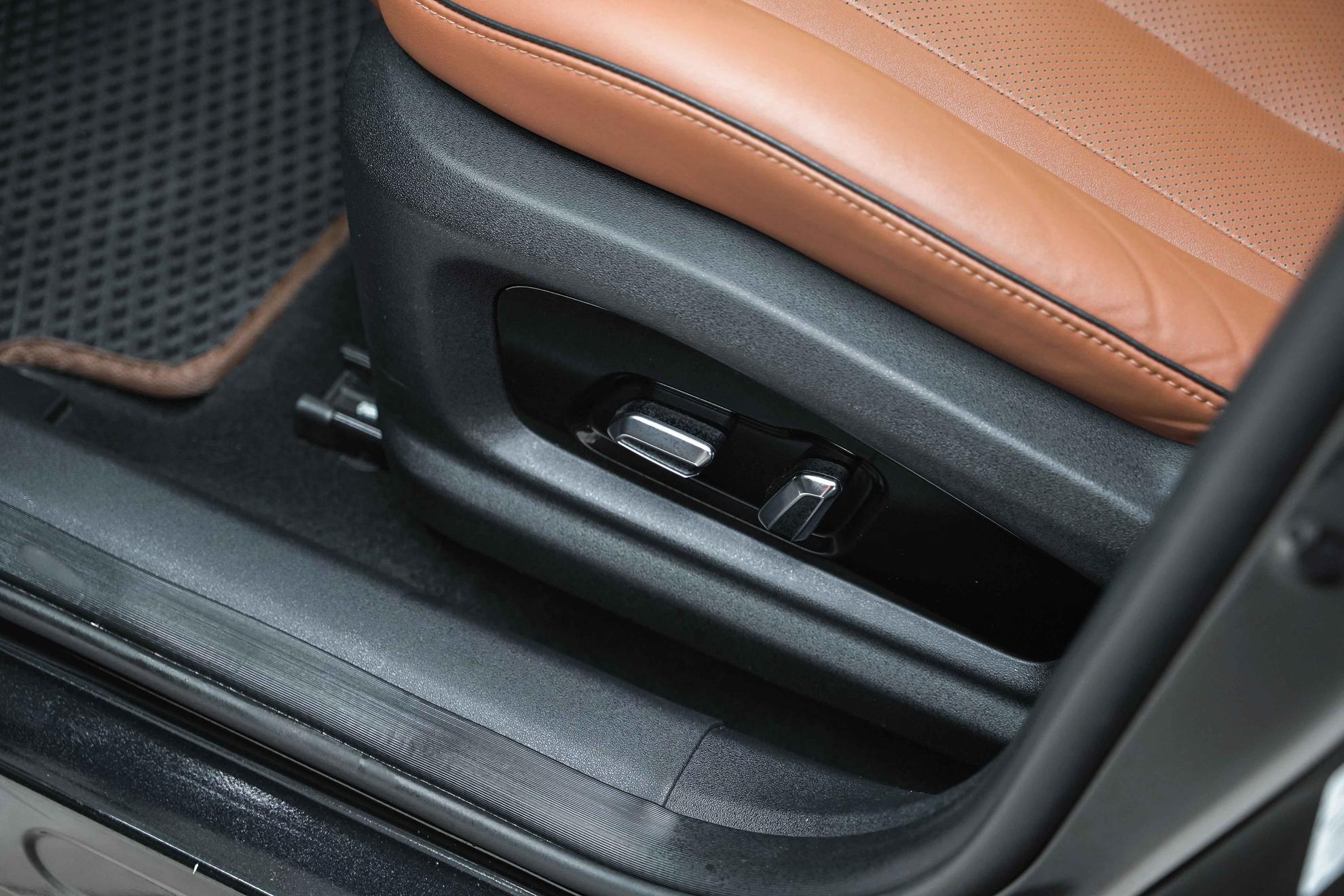 Omoda C5 2022, черный, ДЦ Орехово