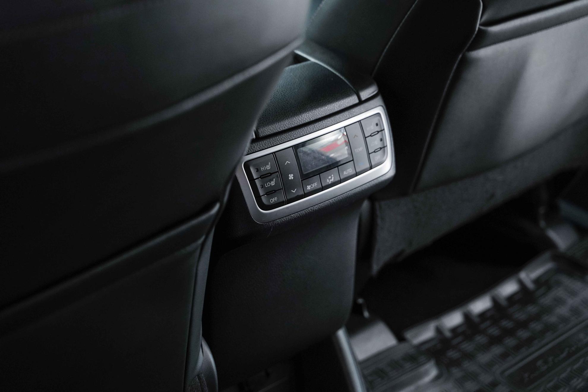 Toyota Highlander 2014, серый, ДЦ Орехово