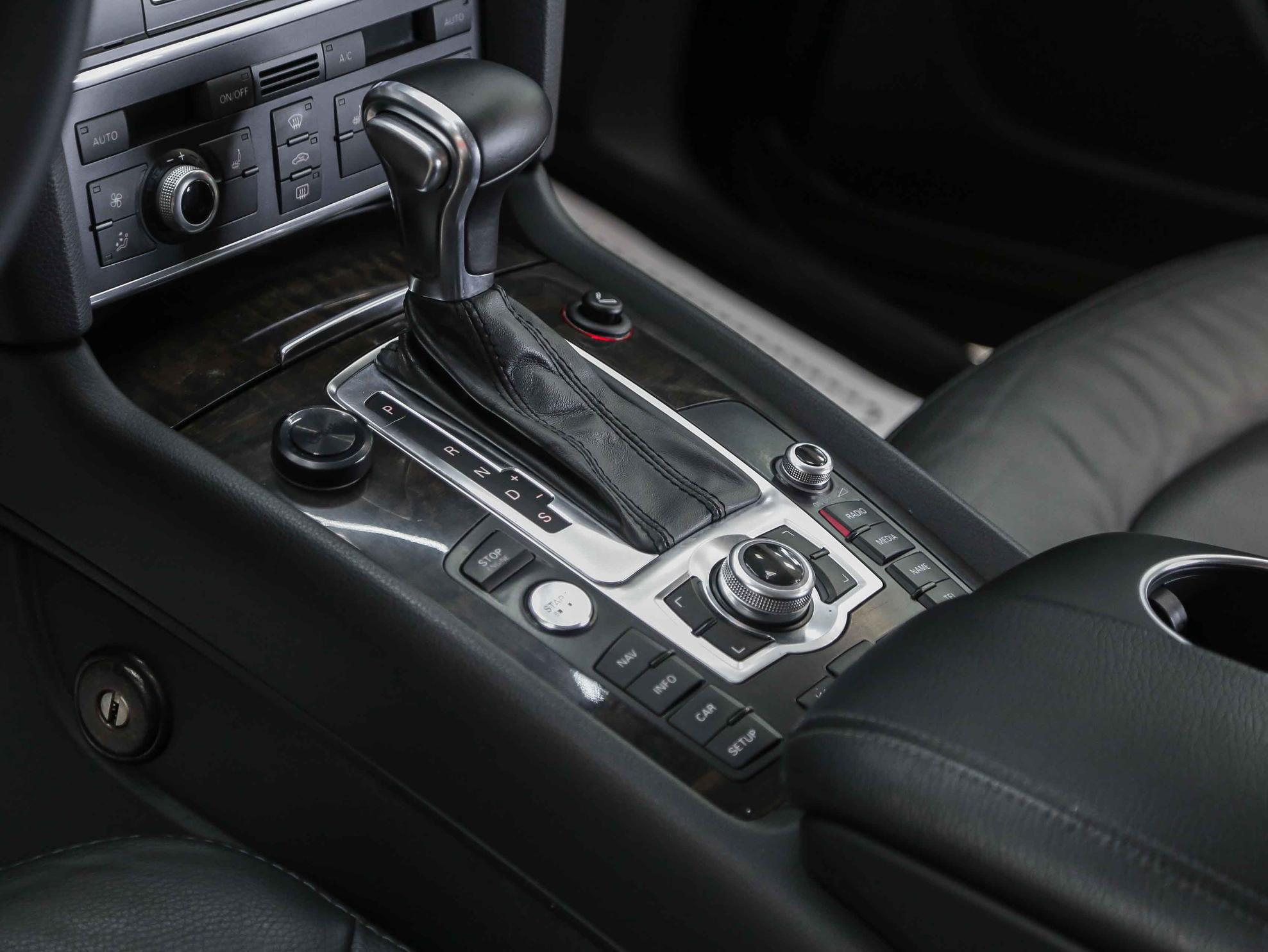 Audi Q7 2013, коричневый, ДЦ Орехово