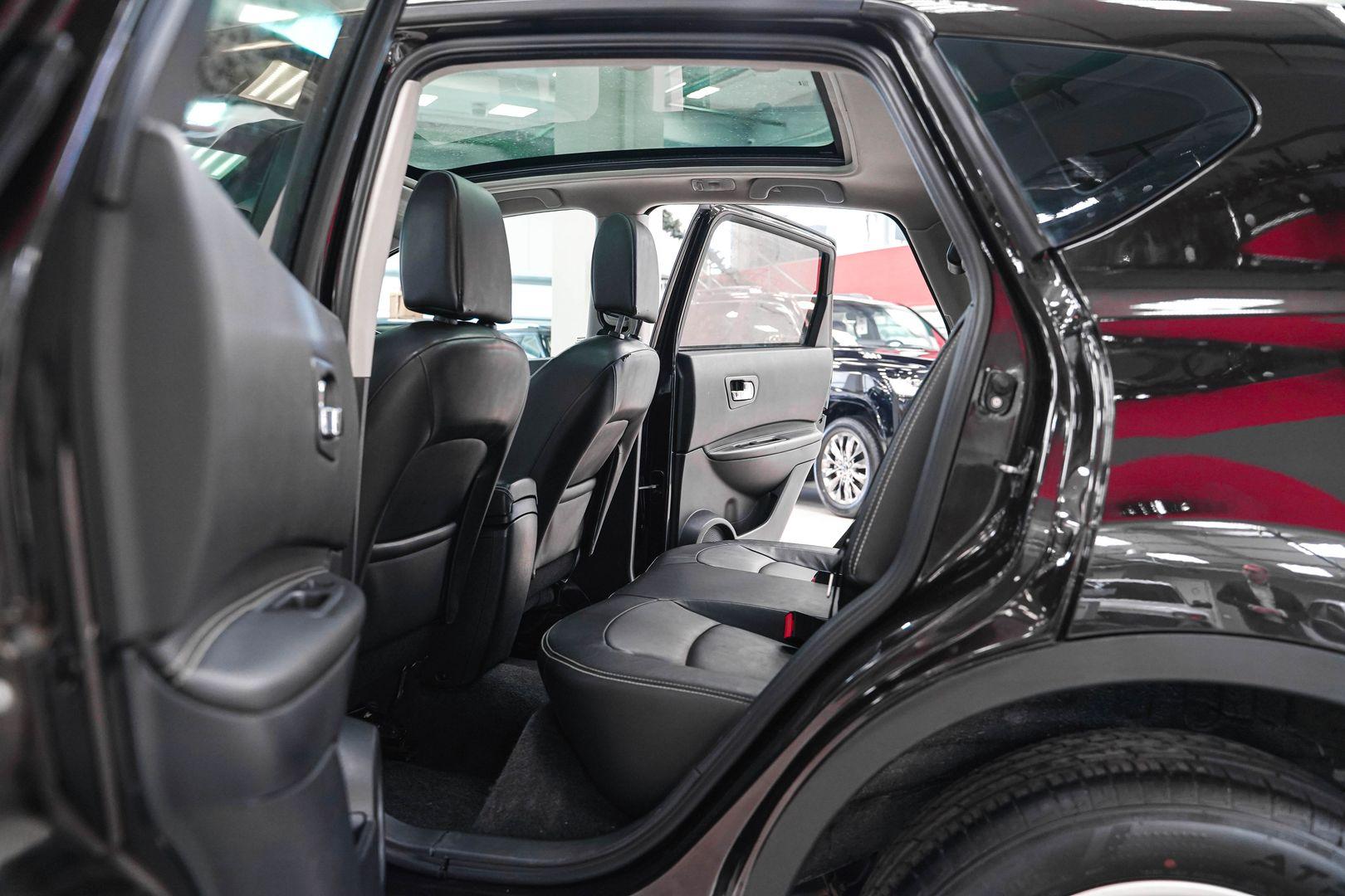 Nissan Qashqai 2011, фиолетовый, ДЦ Орехово
