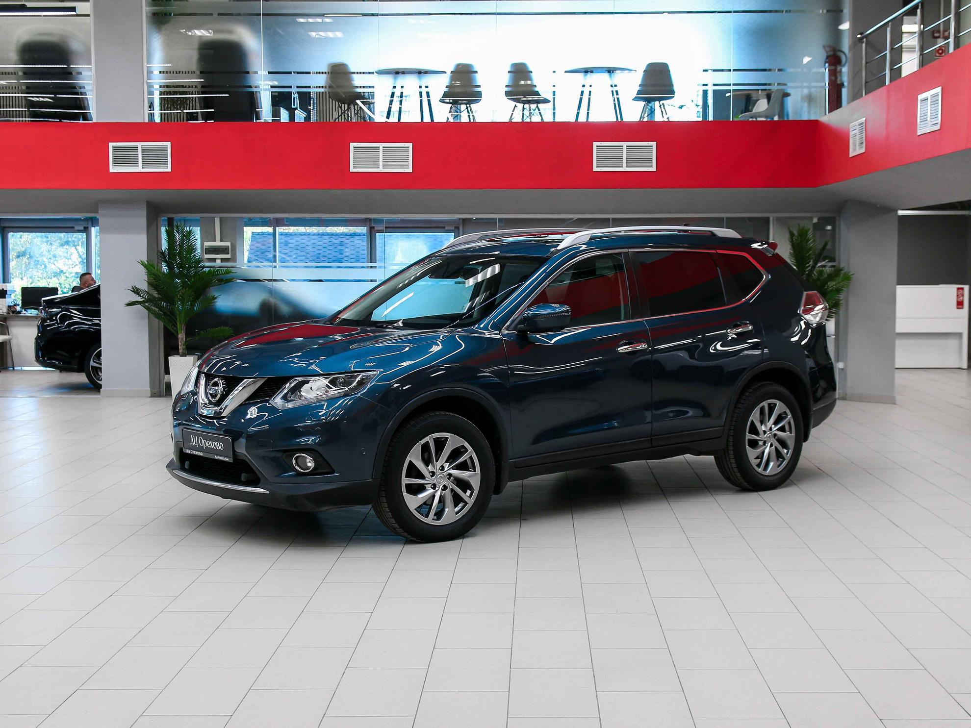 Nissan X-Trail 2018, синий, ДЦ Орехово