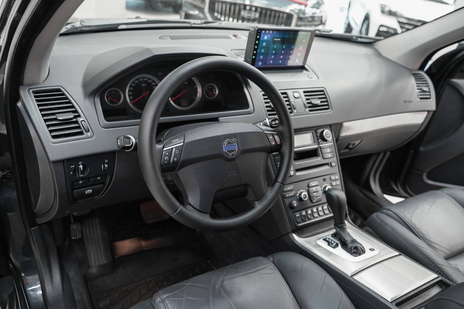 Volvo XC90 2010, серый, ДЦ Орехово
