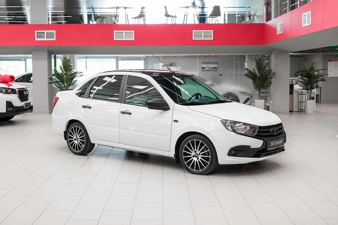 LADA (ВАЗ) Granta 2022, белый, ДЦ Орехово