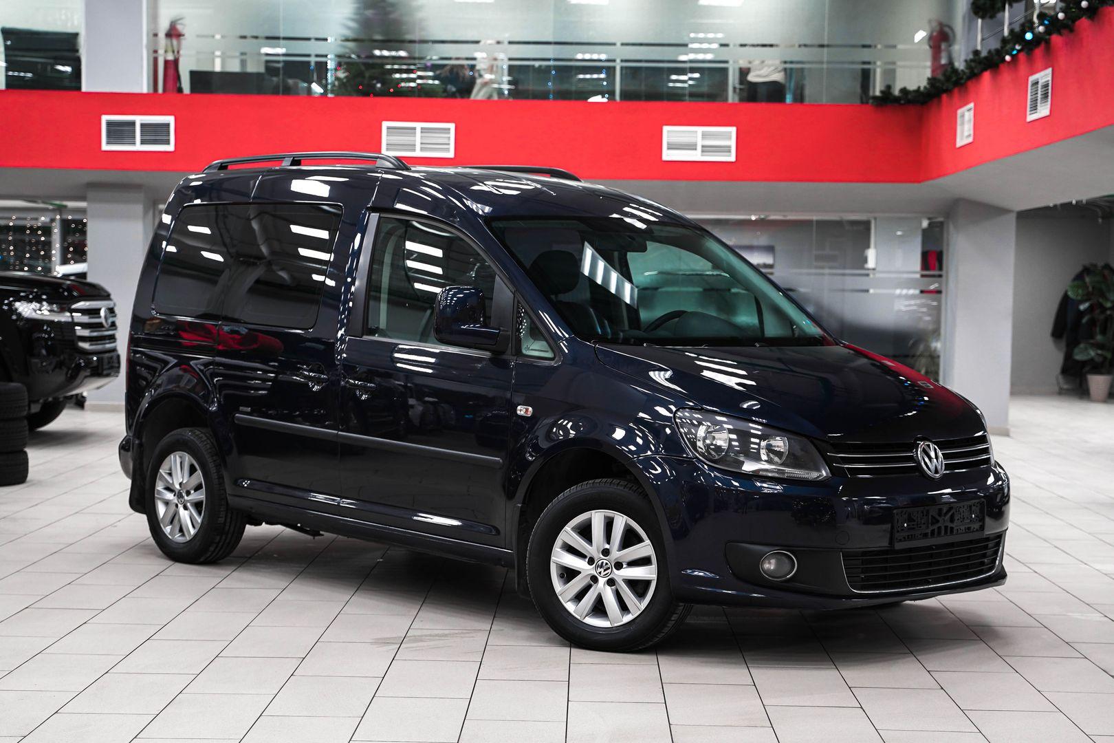 Volkswagen Caddy 2013, синий, ДЦ Орехово