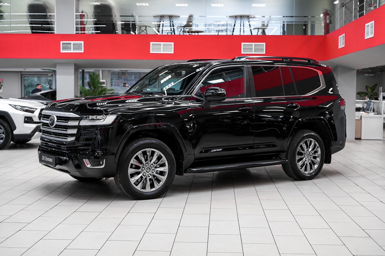 Toyota Land Cruiser 2025, черный, ДЦ Орехово