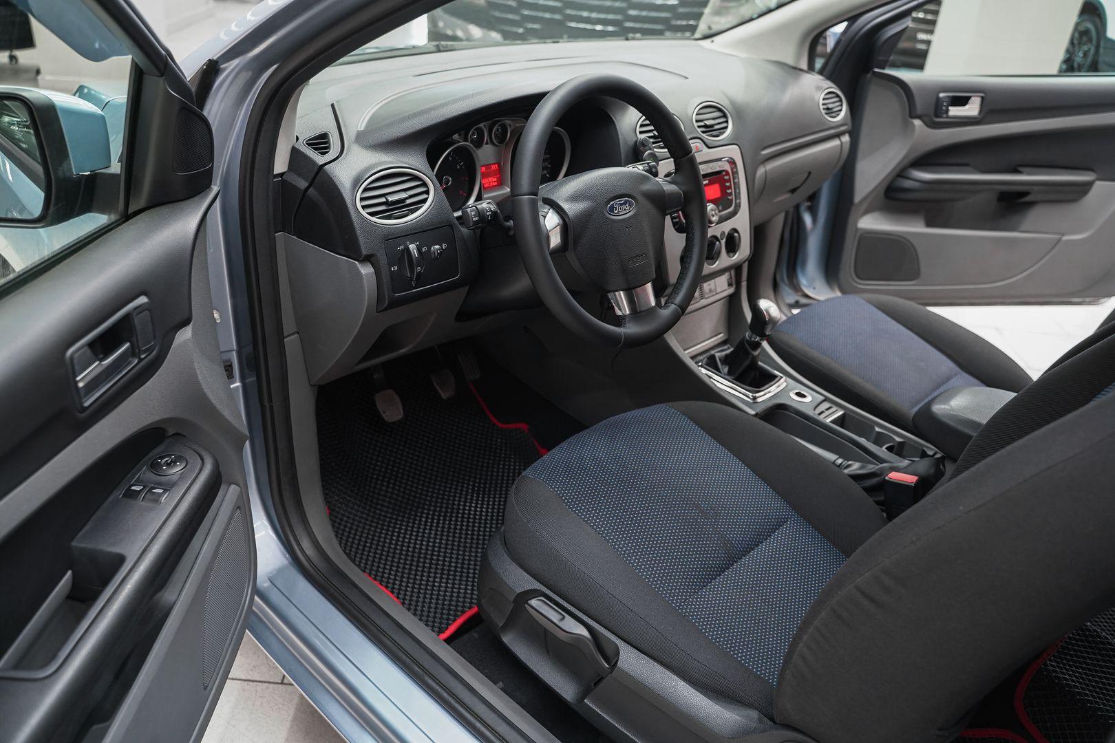 Ford Focus 2008, голубой, ДЦ Орехово