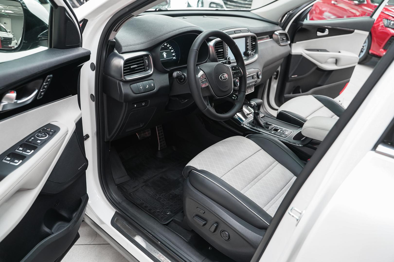 Kia Sorento 2018, белый, ДЦ Орехово