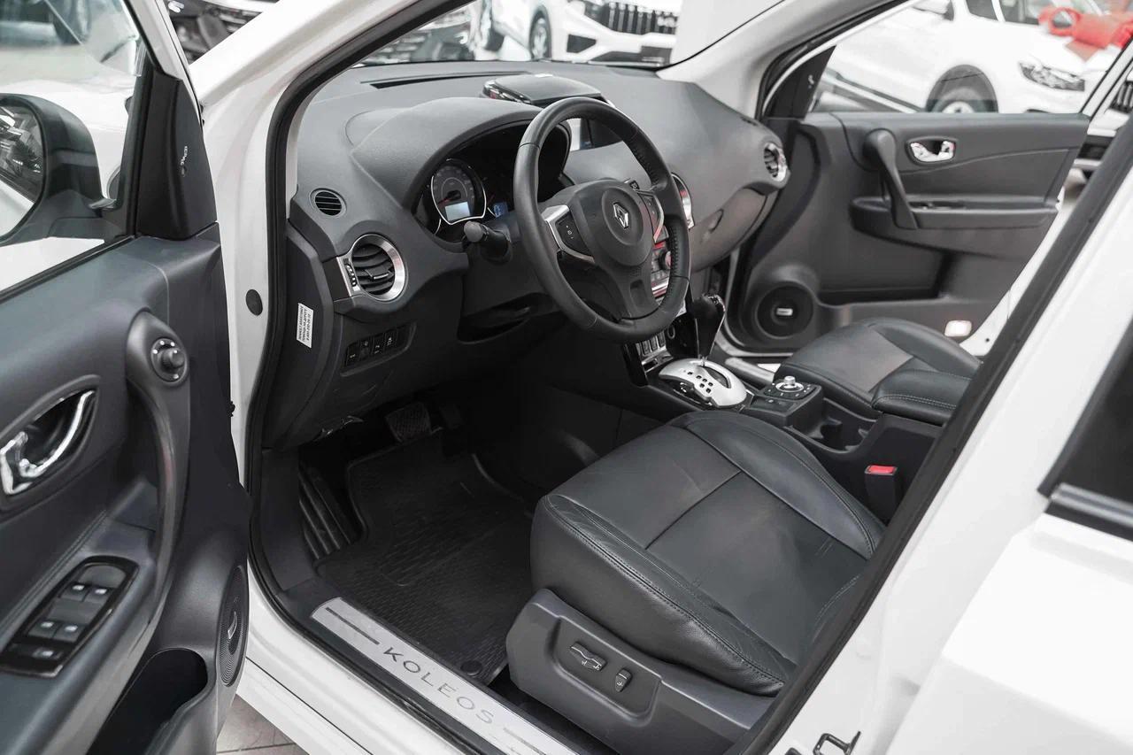 Renault Koleos 2013, белый, ДЦ Орехово