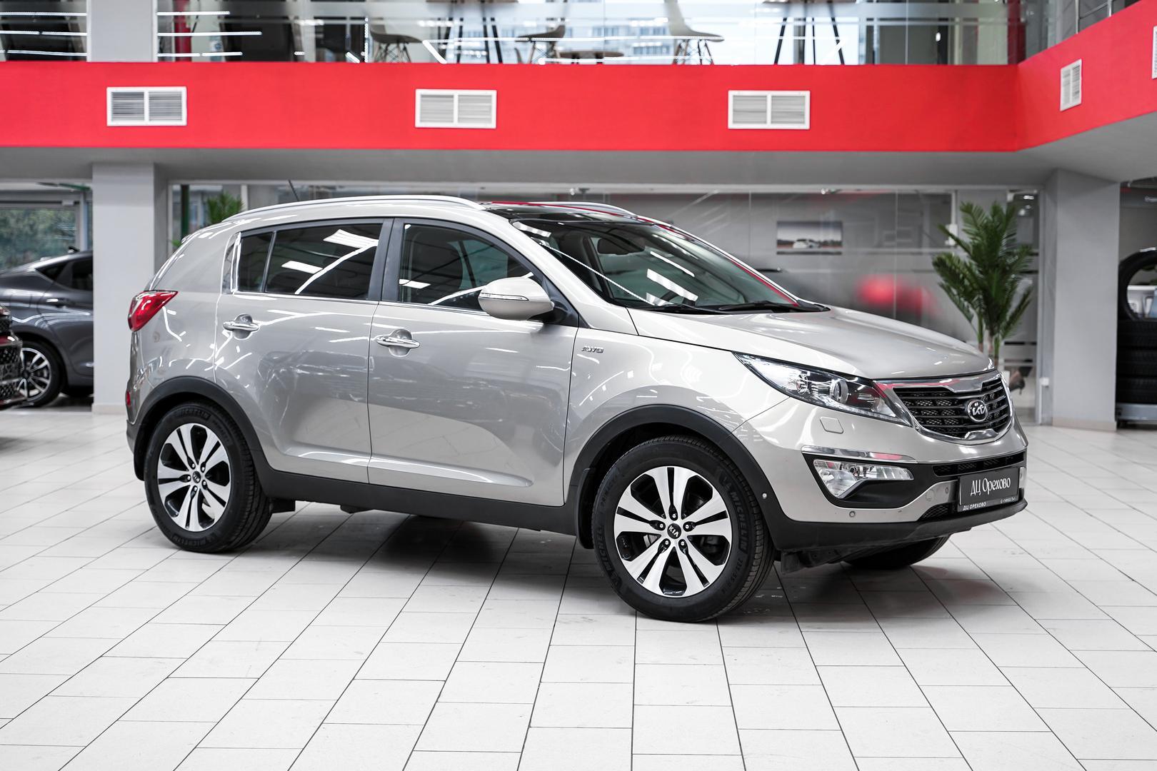 Kia Sportage 2013, серебряный, ДЦ Орехово