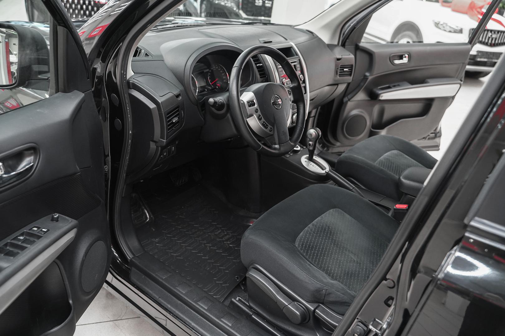 Nissan X-Trail 2014, черный, ДЦ Орехово