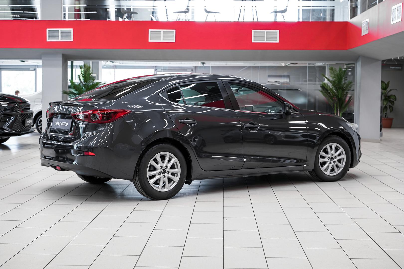Mazda 3 2015, серый, ДЦ Орехово