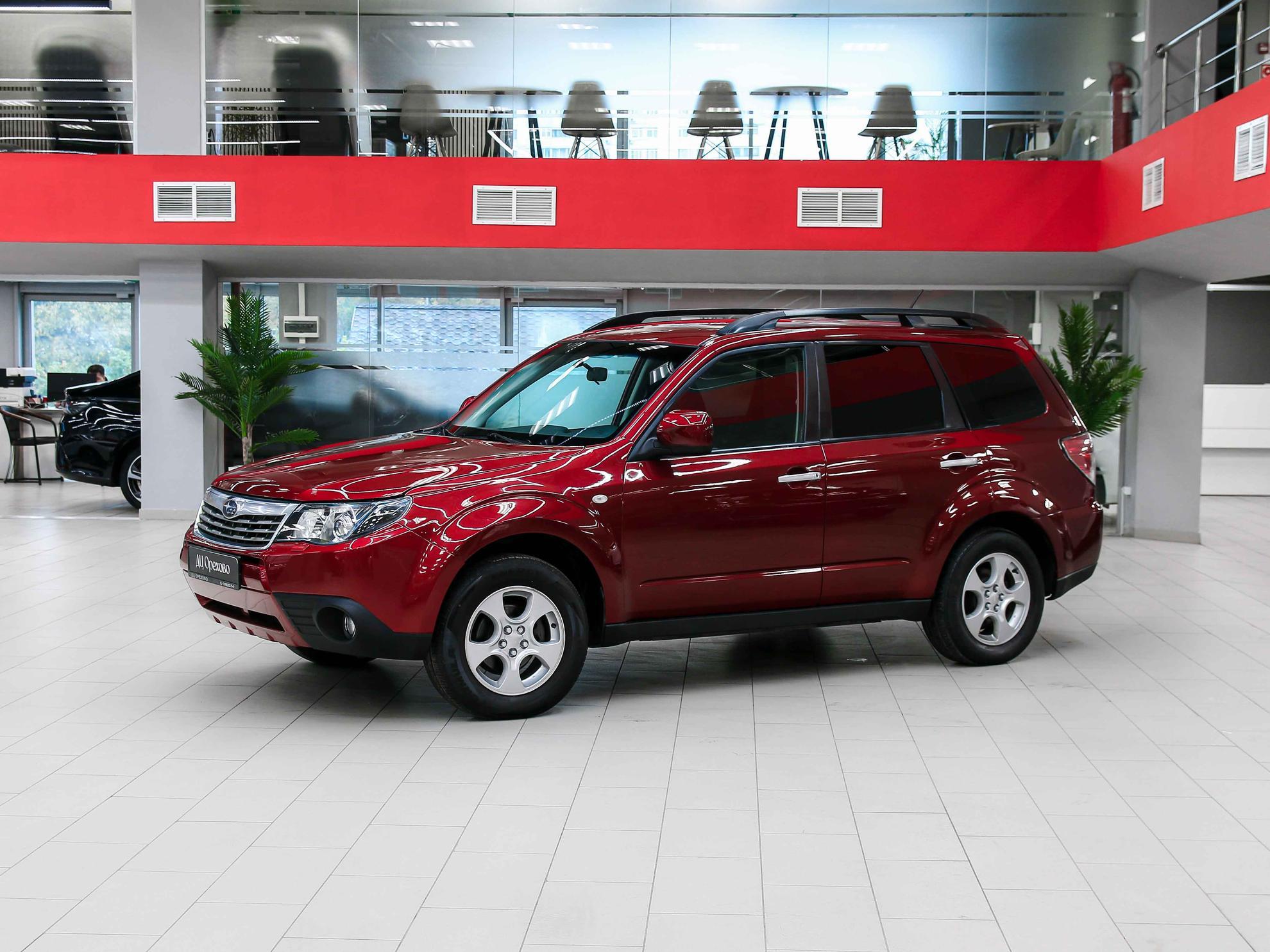 Subaru Forester 2008, красный, ДЦ Орехово