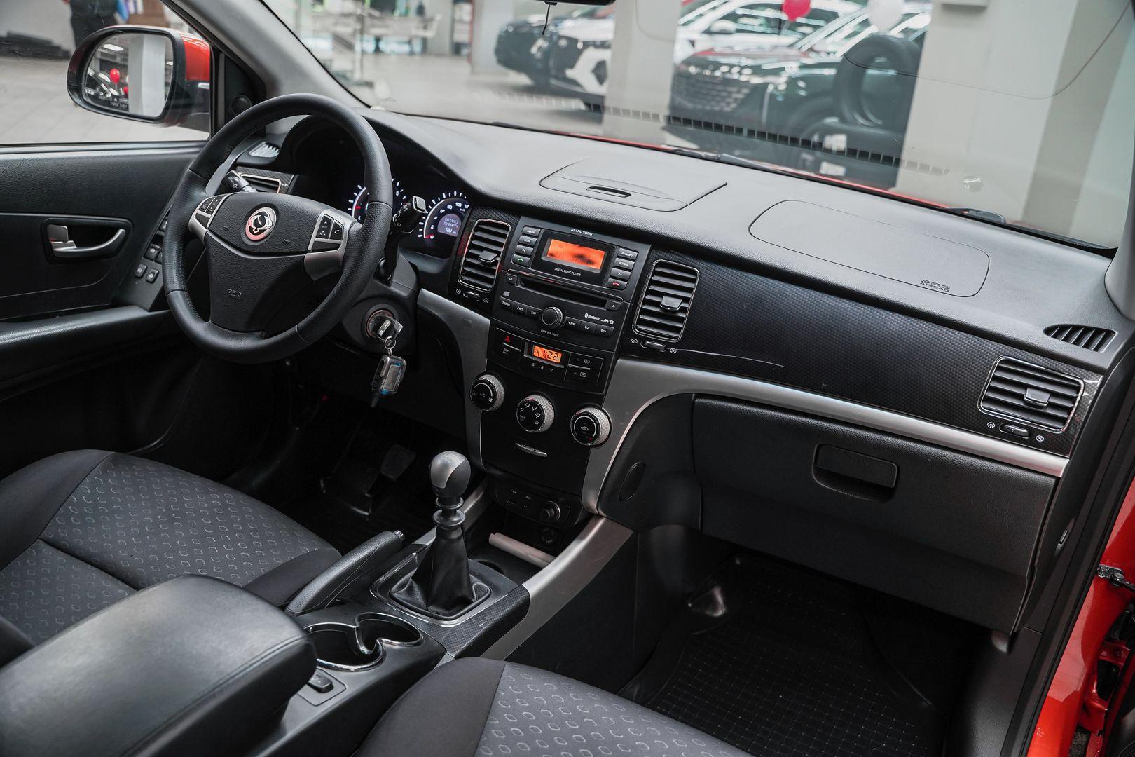 SsangYong Actyon 2012, красный, ДЦ Орехово