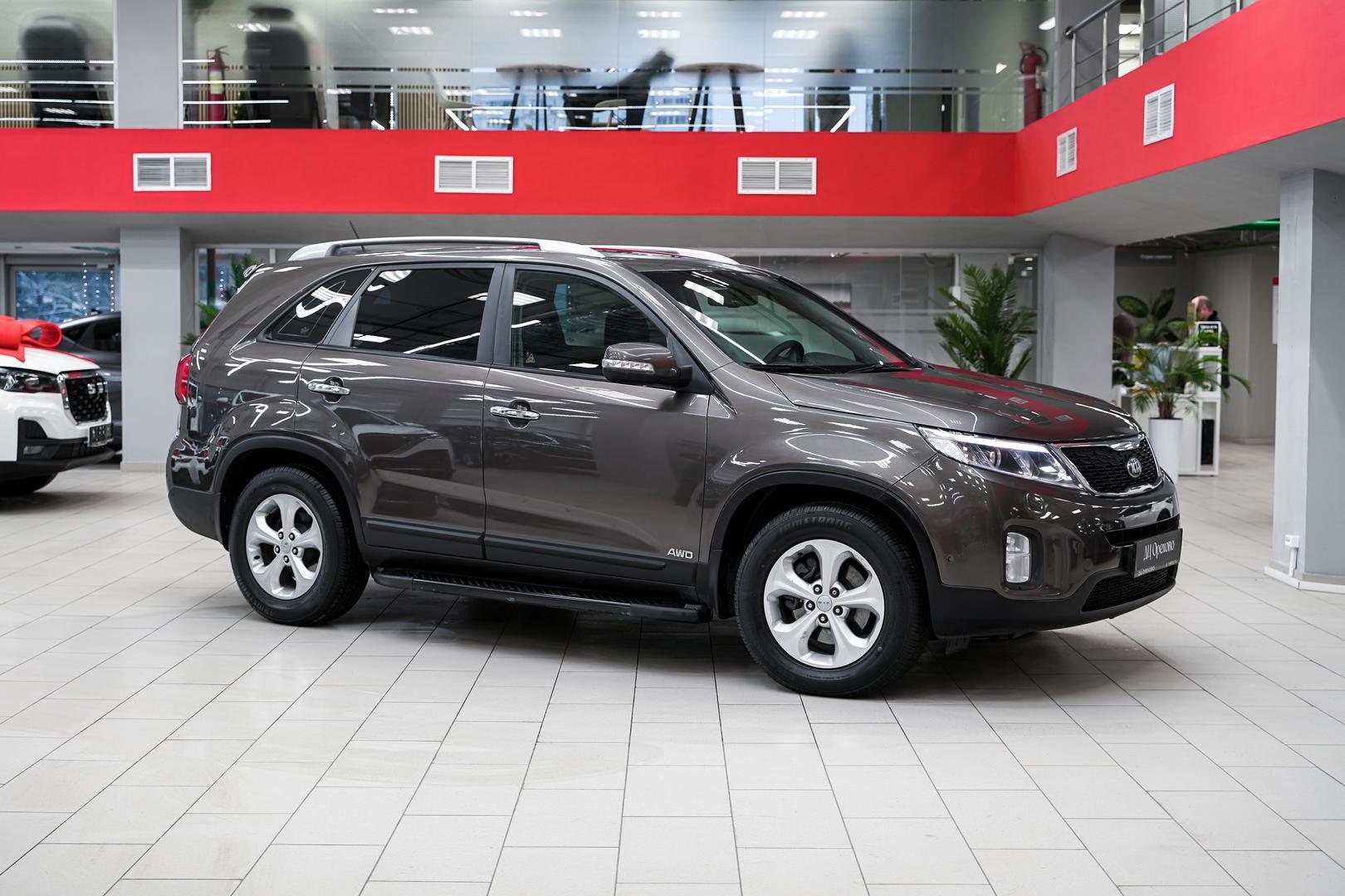 Kia Sorento 2014, бежевый, ДЦ Орехово