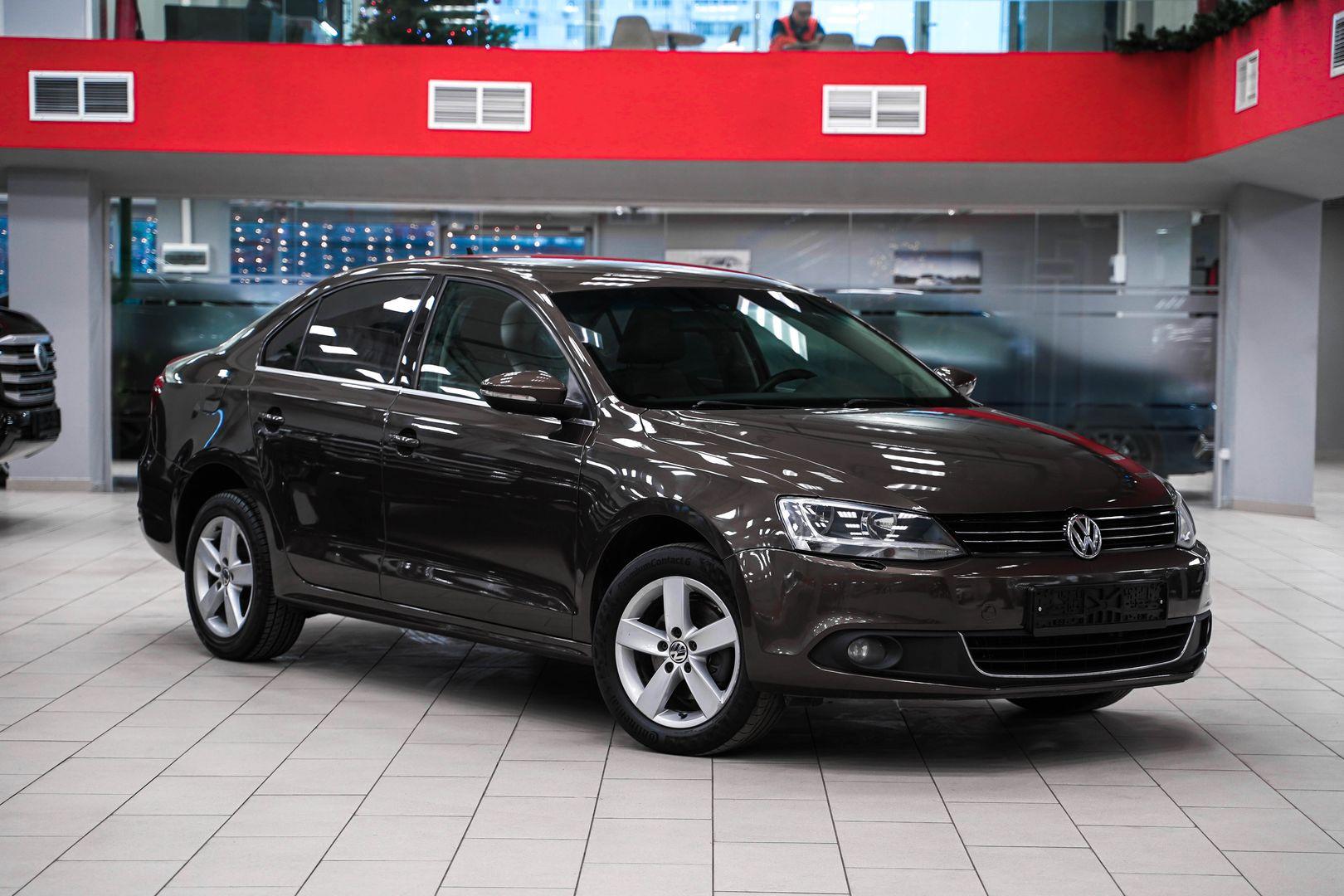 Volkswagen Jetta 2012, коричневый, ДЦ Орехово