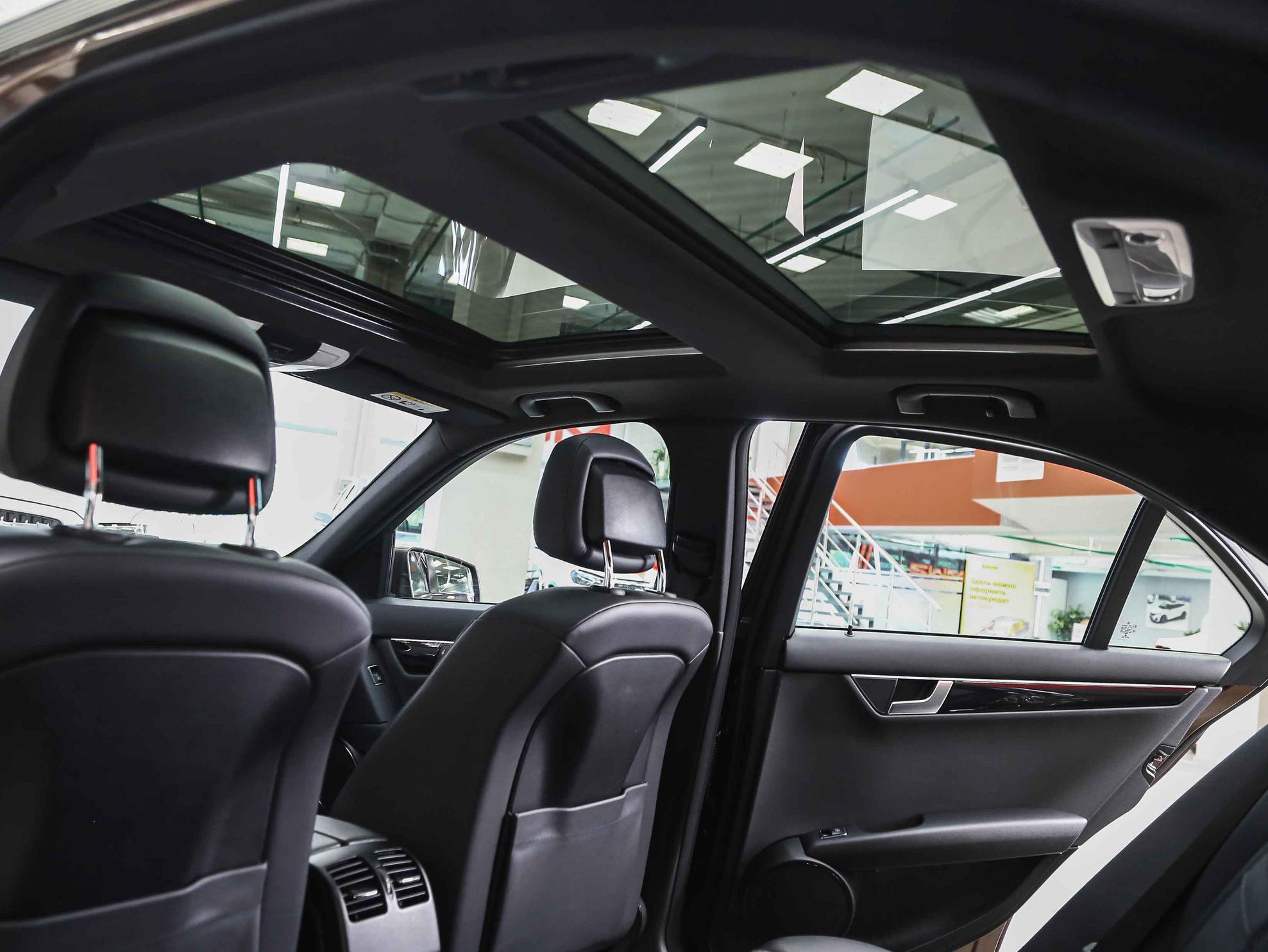 Mercedes-Benz C-Класс 2013, коричневый, ДЦ Орехово
