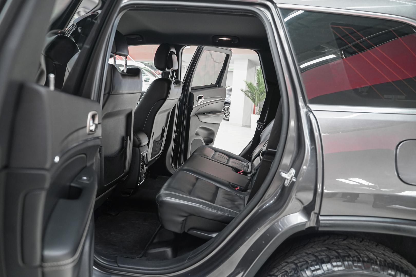 Jeep Grand Cherokee 2014, серый, ДЦ Орехово