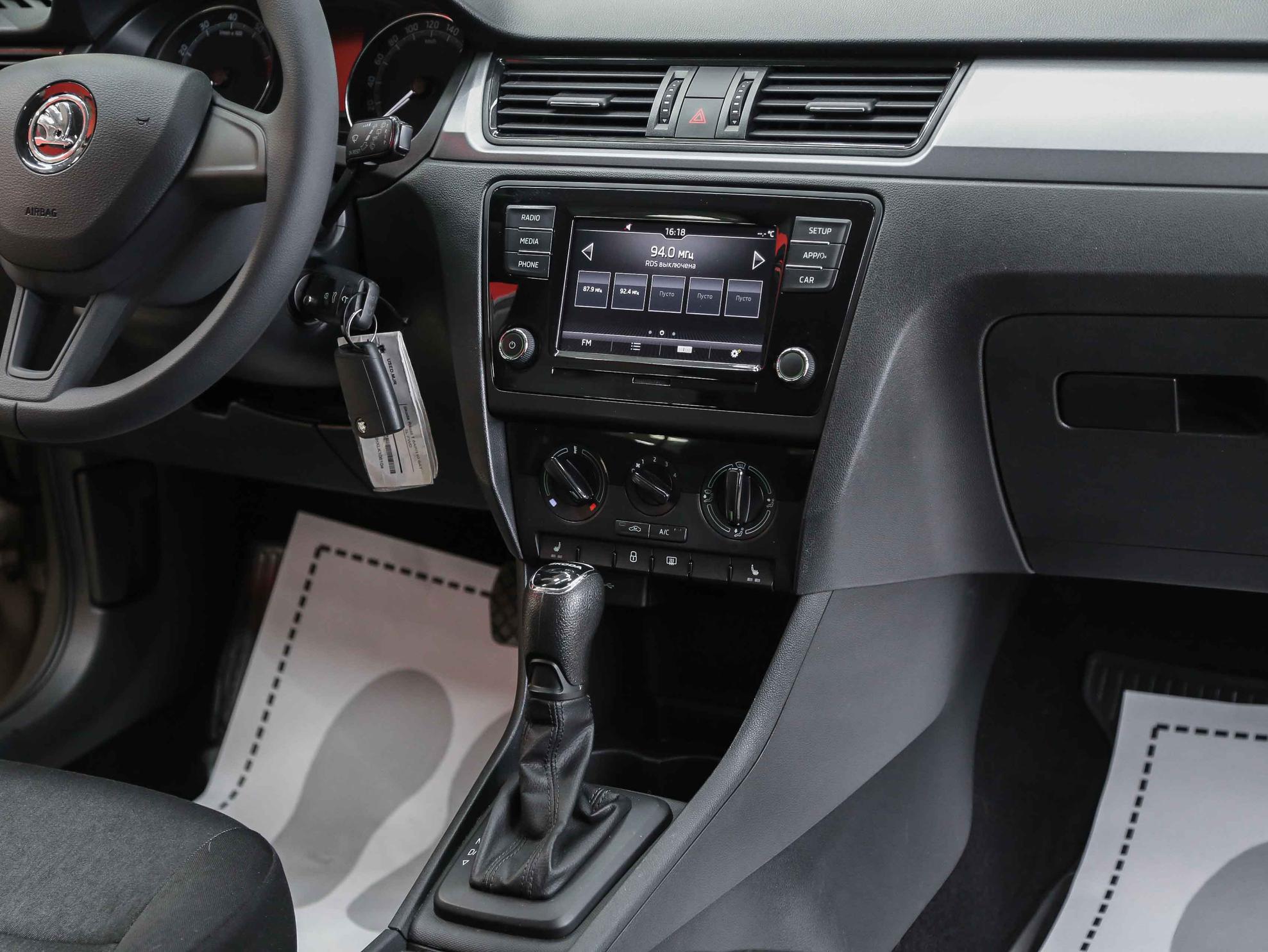 Skoda Rapid 2019, бежевый, ДЦ Орехово