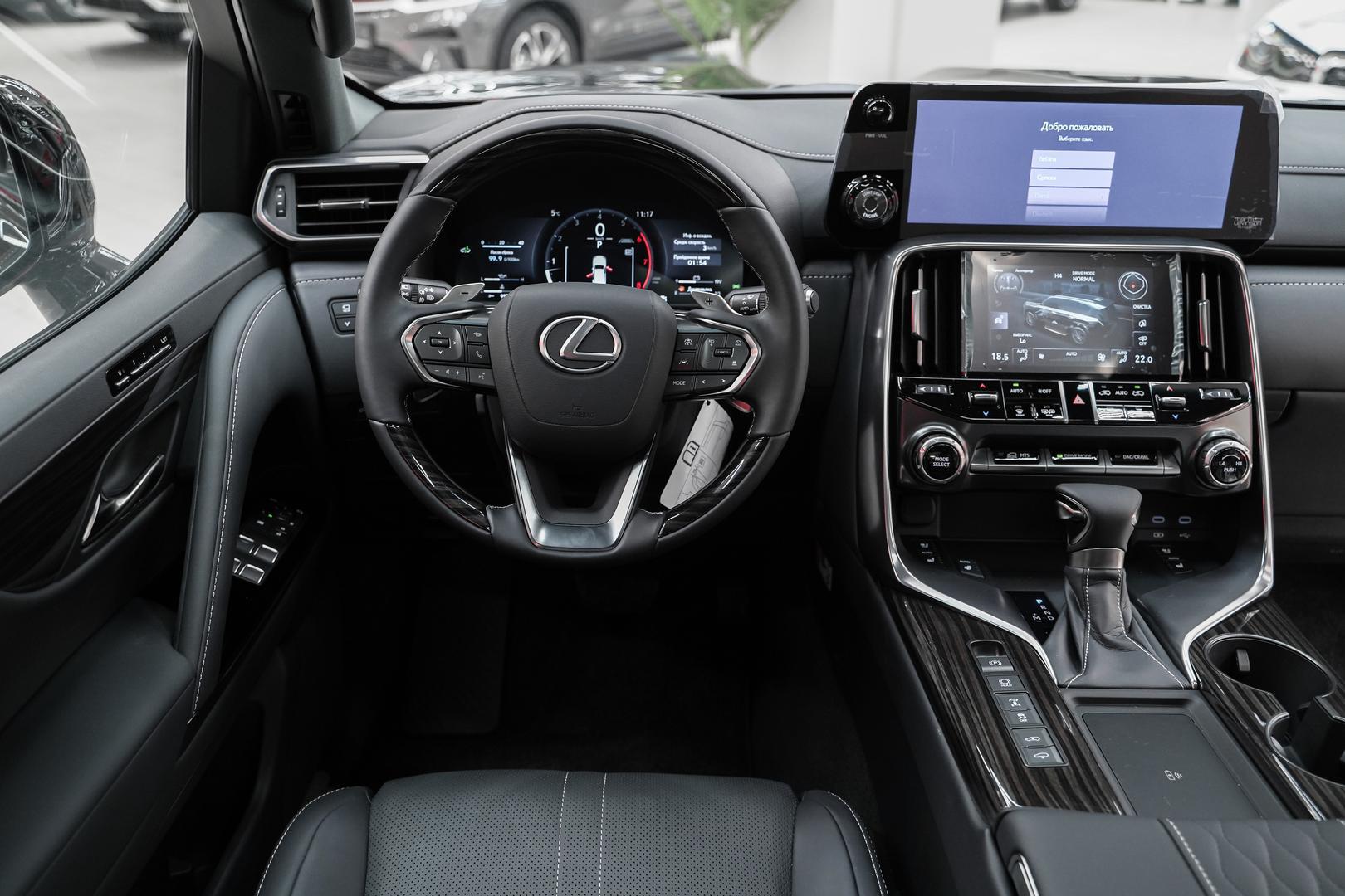 Lexus LX 2025, черный, ДЦ Орехово