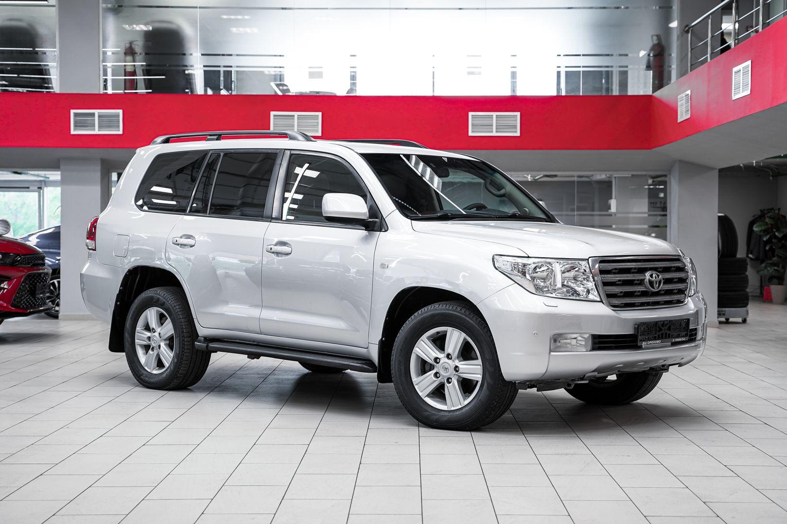 Toyota Land Cruiser 2008, серый, ДЦ Орехово