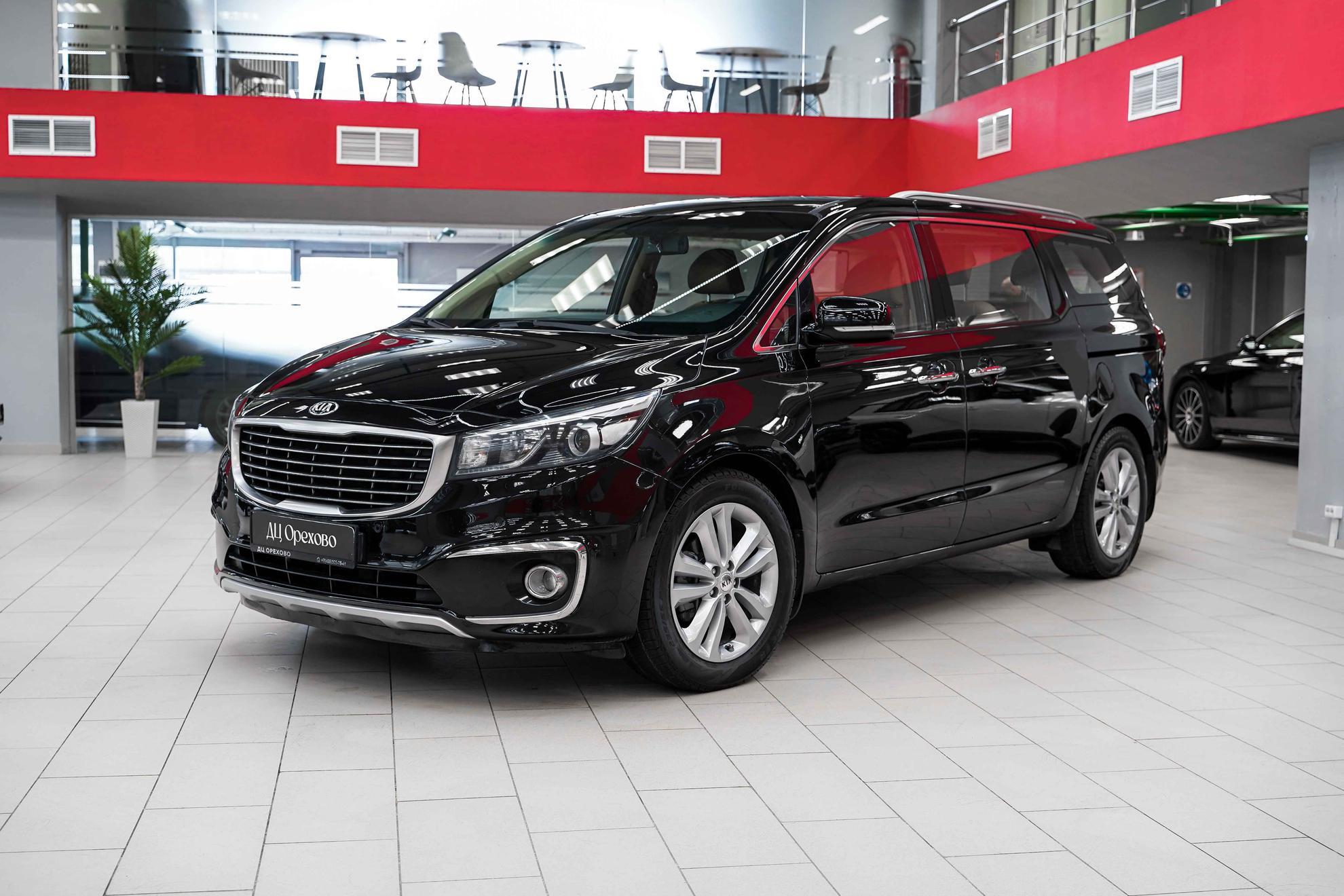 Kia Carnival 2016, черный, ДЦ Орехово