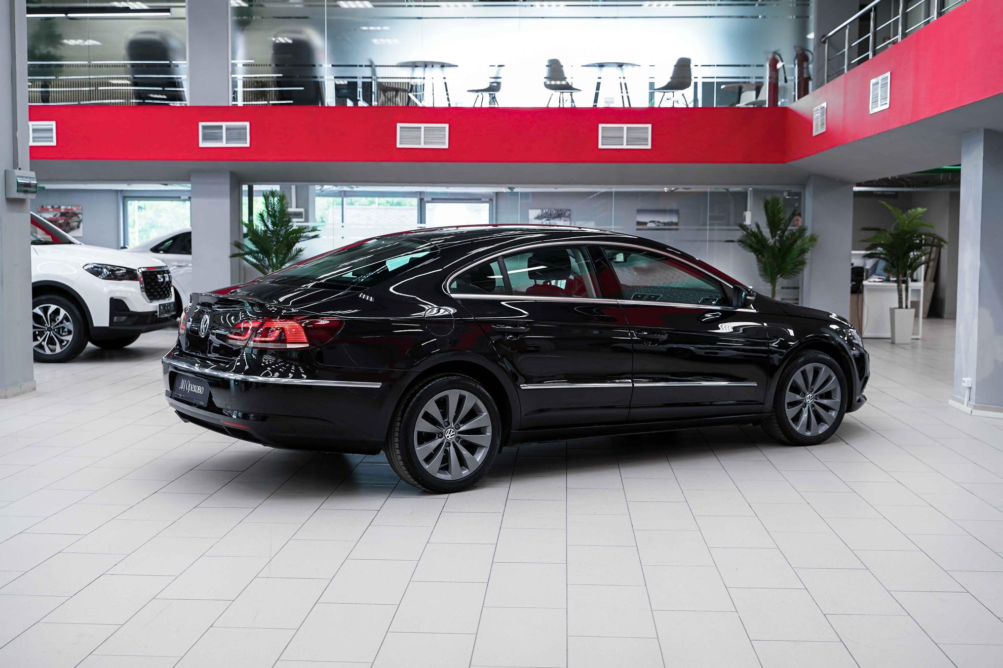 Volkswagen Passat CC 2012, черный, ДЦ Орехово